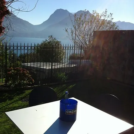 Casa Amarilla アパート *