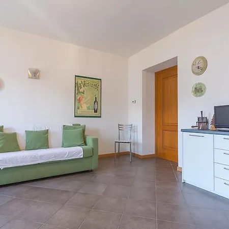 Casa Amarilla * San Siro (Lombardy)